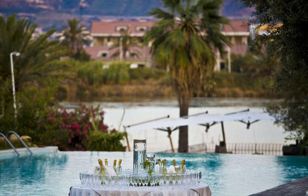 Villa Morgana Resort And Spa Torre di Faro Eksteriør billede